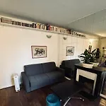 Charmant Studio Rue De Lappe - Votre Havre De Paix Au Coeur De Paris !